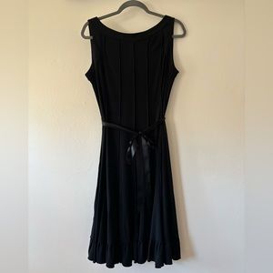 Sandra Darren Black, Sleeveless Cocktail Dress - Size 12